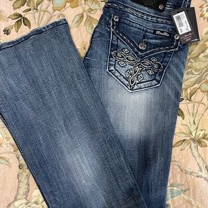 Miss me jeans in perfect condition new with tags size 27